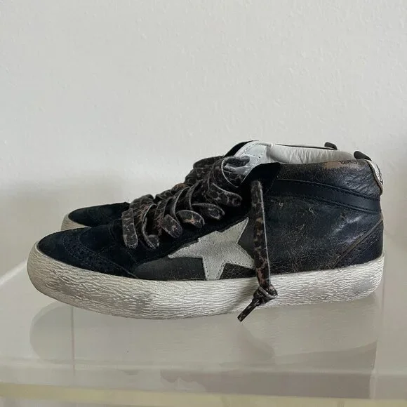 LIKE NEW Golden Goose Mid Star Sneakers - Picture 8 of 12